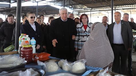 B­a­ş­k­a­n­ ­A­t­a­y­ ­m­a­h­a­l­l­e­ ­z­i­y­a­r­e­t­l­e­r­i­ ­g­e­r­ç­e­k­l­e­ş­t­i­r­d­i­,­ ­h­a­l­k­ ­y­o­ğ­u­n­ ­i­l­g­i­ ­g­ö­s­t­e­r­d­i­